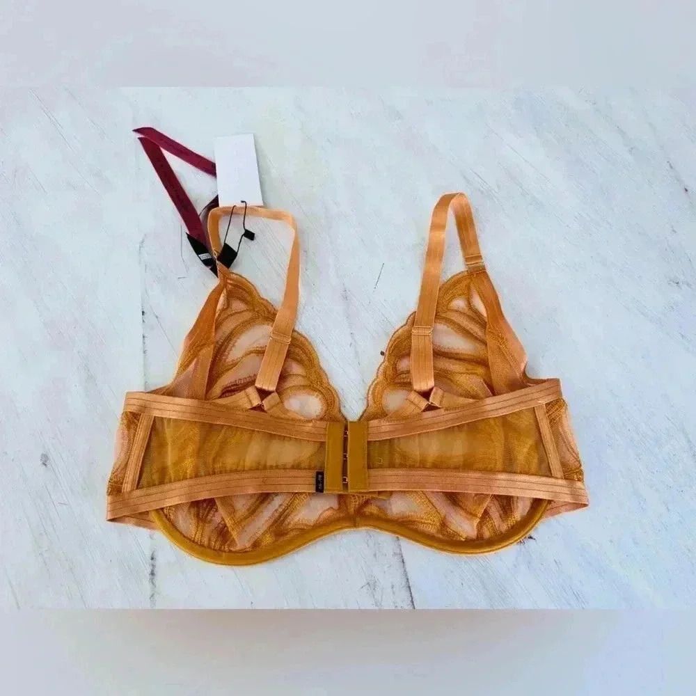 Sheer Lace Bralette & High Waist Brief Set - Gold - Picture 9 of 16